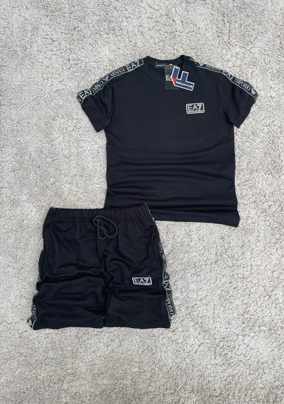 Conjunto EA7 "2025"
