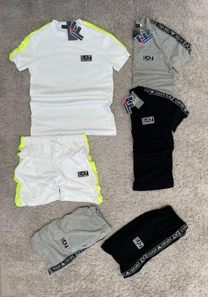 Conjunto EA7 "2025"